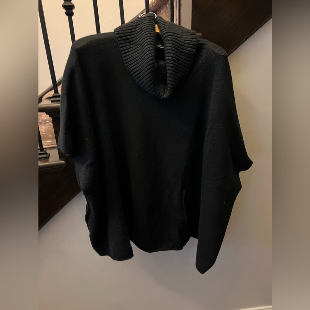 Black cotton/wool poncho cape
